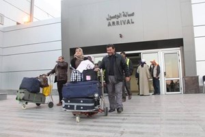 انتهاء وصول معتمري الفوج الرابع عبر معبر رفح