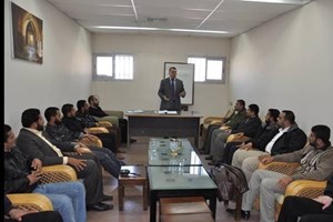 دورة في "فن التعامل مع الجمهور" لطواقم معبر رفح 