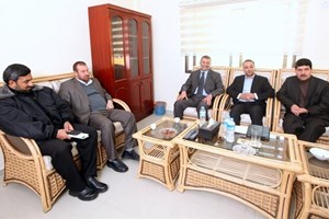 وزير الداخلية يبحث التعاون المشترك مع الغرفة التجارية بالشمال