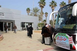 مغادرة 419 معتمراً عبر معبر رفح الأحد