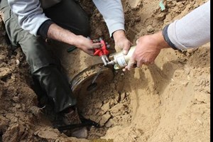 هندسة المتفجرات تُتلف "قنبلة صهيونية" تزن طناً