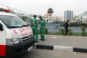 الخدمات الطبية تقدم العلاج لـ77 مواطناً