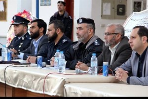 شرطة بيت لاهيا تلتقي وجهاء المنطقة