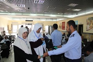 فتح معبر رفح الأحد لمغادرة ووصول معتمرين وعالقين