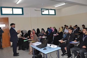الدراسات والأبحاث تفتتح دورة "مدخل للبحث العلمي"