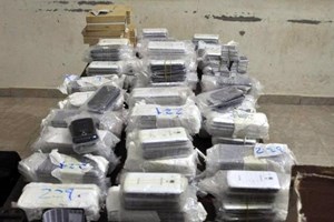 سارق جوالات بقبضة المباحث الطبية