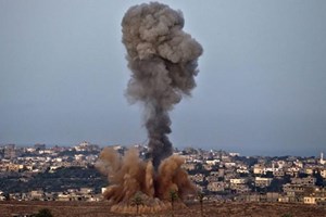 طائرات الاحتلال تشن سلسلة غارات جنوب ووسط القطاع الليلة الماضية