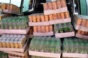 مباحث التموين بالوسطى تتلف كمية كبيرة من العصير الفاسد