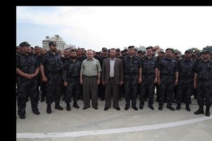 وزير الداخلية يتفقد ميادين تدريب الأمن والحماية