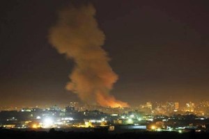 سلسلة غارات متفرقة على محافظتي الوسطى وخانيونس ليلاً