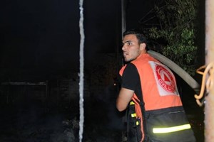 بالصور.. فرسان الدفاع المدني 50 يوماً من التحدي والعطاء