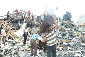 اللواء ركن أبو عاذرة  يتفقد مكتب وزير الداخلية والأمن الوطني