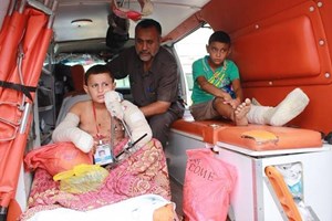 بالصور: مغادرة 49 طفلاً من مصابي العدوان لألمانيا عبر معبر رفح