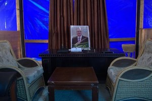 خلال افتتاح مكتب وزير الداخلية .. أبو ماضي يدعو الحمد الله لتحمل مسئولياته تجاه شعبه