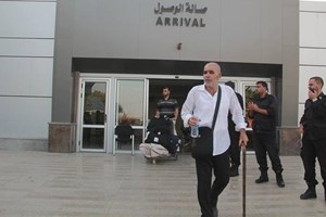 صور.. وصول الفوج الأول من حجاج بيت الله الحرام 