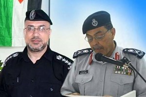 العميد السعودي يهاتف مدير الدفاع المدني بالضفة مطمئناً على سلامته