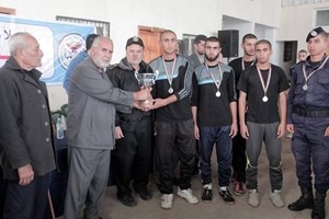 كلية الرباط الجامعية تختتم بطولة الشهيد "سالم" لكرة القدم