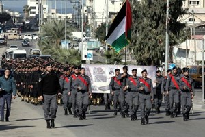 بالصور...الداخلية تُحيي ذكرى شهداء "الفرقان" بمسير عسكري