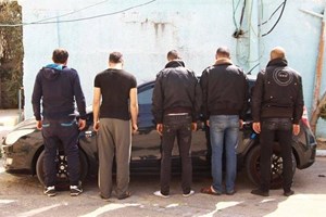   المباحث تقبض على سارقي الصراف "م,ع" وتعيد المبلغ المسروق