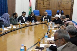 التوجيه السياسي يشارك بورشة عمل للجنة القدس والأقصى بالتشريعي