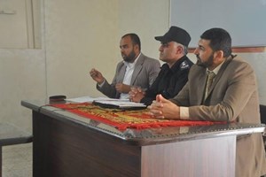 توجيه غزة يفتتح دورة في الخط العربي للشرطة الفلسطينية