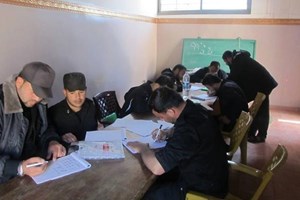 توجيه غزة يفتتح دورة في الخط العربي للشرطة البحرية