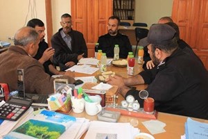 دفاع مدني خانيونس يبحث التعاون المشترك مع بلديات المحافظة