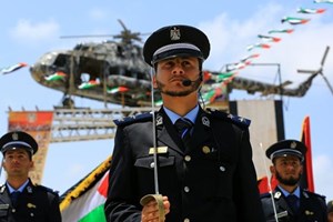 الأمن والحماية يخرج فوج "أحرار رغم الحصار"