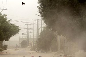 الدفاع المدني يحذر المواطنين من موجة الغبار المتوقعة