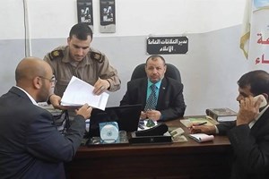 الإصلاح والتوجيه السياسي يشرعان بتسديد مبالغ مالية عن النزلاء المحتاجين