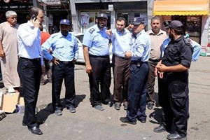 بالصور.. شرطة خان يونس تتفقد الأسواق بالمحافظة