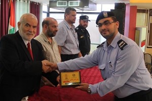 الداخلية تُكرم الفائزين بجائزة الشهيد صيام لرجل الأمن المثالي