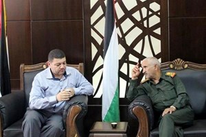  القائد العام يتفقد عدداً من المواقع بمحافظة رفح