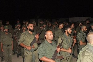 مناورة بالذخيرة الحية لقوات الأمن الوطني برفح