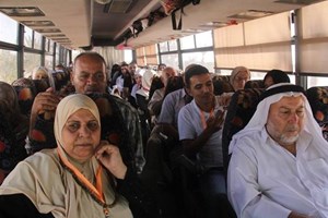  مغادرة حجاج المكرمة السعودية عبر معبر رفح البري