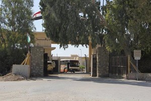  وصول 1802 من العالقين بمصر عبر معبر رفح البري