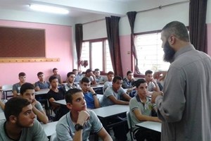 توجيه خانيونس ينظم سلسلة محاضرات فكرية وأمنية للطلاب