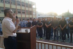 توجيه غزة يلقي كلمة إذاعية لطلاب مدرسة التقوى الثانوية