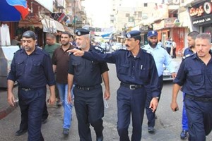 مدير شرطة البلديات يتفقد أسواق خانيونس