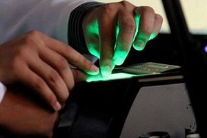 المعمل الجنائي يكشف قضية سطو وسرقة مصاغ ذهبي