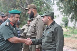 العميد الغول يتفقد دورة الضباط العاشرة شمال القطاع