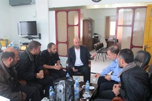 دفاع مدني خانيونس يبحث التعاون المشترك مع الأونروا 