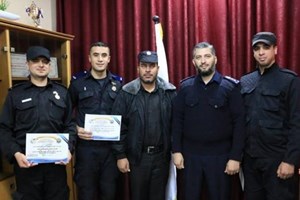 شرطة المرور تكرم عدداً من عناصرها المميزين