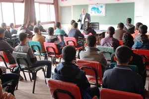 توجيه خانيونس ينظم لقاءً سياسياً لنخب طلابية بخانيونس