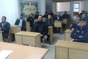 شرطة المرور تفتتح دورة " إدارة المفارق " لعدد من عناصرها