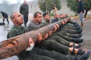 تدريب الأمن الوطني ينظم يوماً عسكرياً مغلقاً للمُتدربين