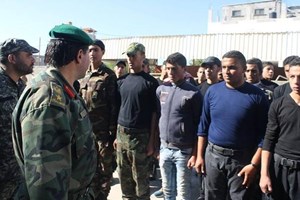 قائد الفتوة يتفقد مدرستين بالنصيرات وسط القطـاع