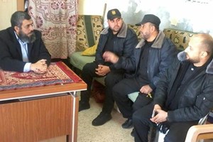 إلقاء سلسلة محاضرات للأجهزة الأمنية والطلبة بغزة