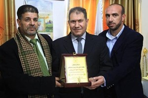 داخلية خانيونس تكرم نائب مدير المديرية بالمحافظة