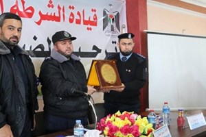 قيادة الشرطة تكرم شرطة مكافحة المخدرات 